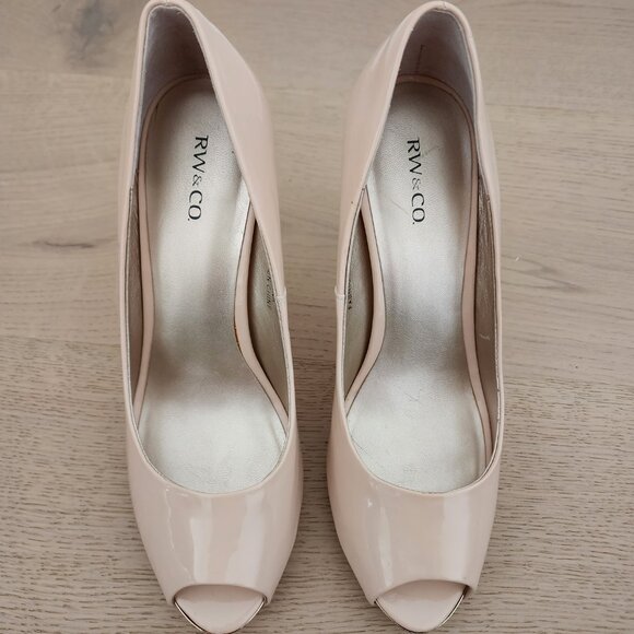 RW&Co patent heels size 7 - Picture 5 of 16